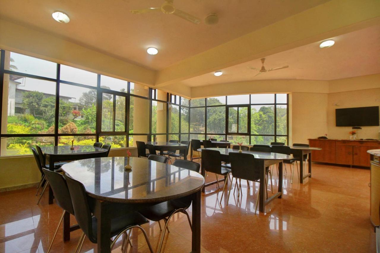 Oyo 17387 Hilldale Resorts Madikeri Bagian luar foto